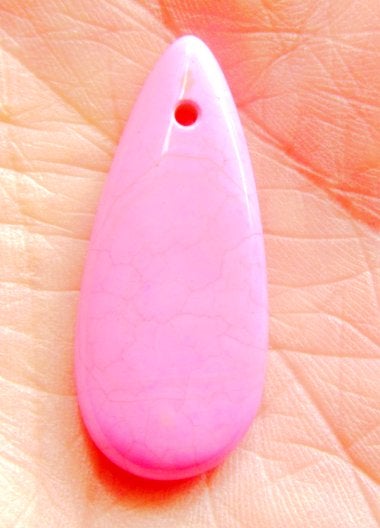 34x14x5mm roze agaat druppel hangertje., Nieuw, Ophalen of Verzenden, Steen of Mineraal, Roze