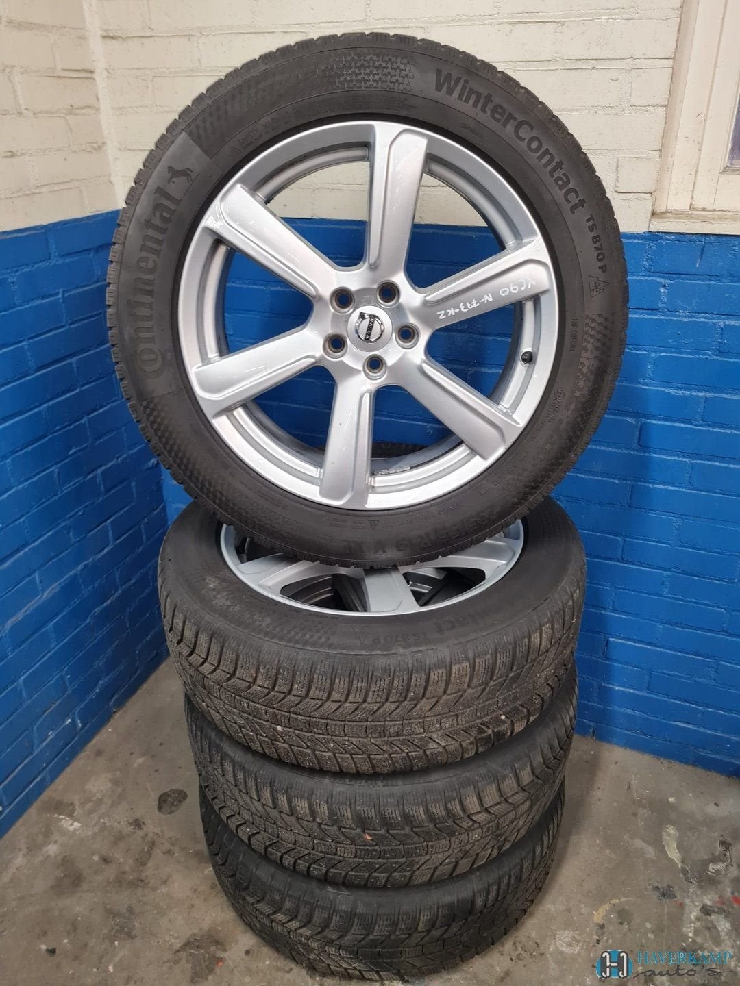 Volvo XC90 winterset 235 55 19 origineel, Gebruikt, -, -, Banden en Velgen