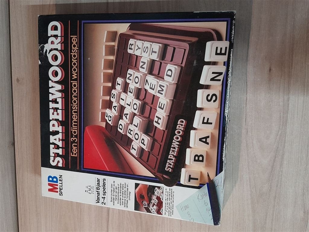 Stapelwoord - 3d woordspel - s5384, Hobby en Vrije tijd, Gezelschapsspellen | Bordspellen, Verzenden, Zo goed als nieuw
