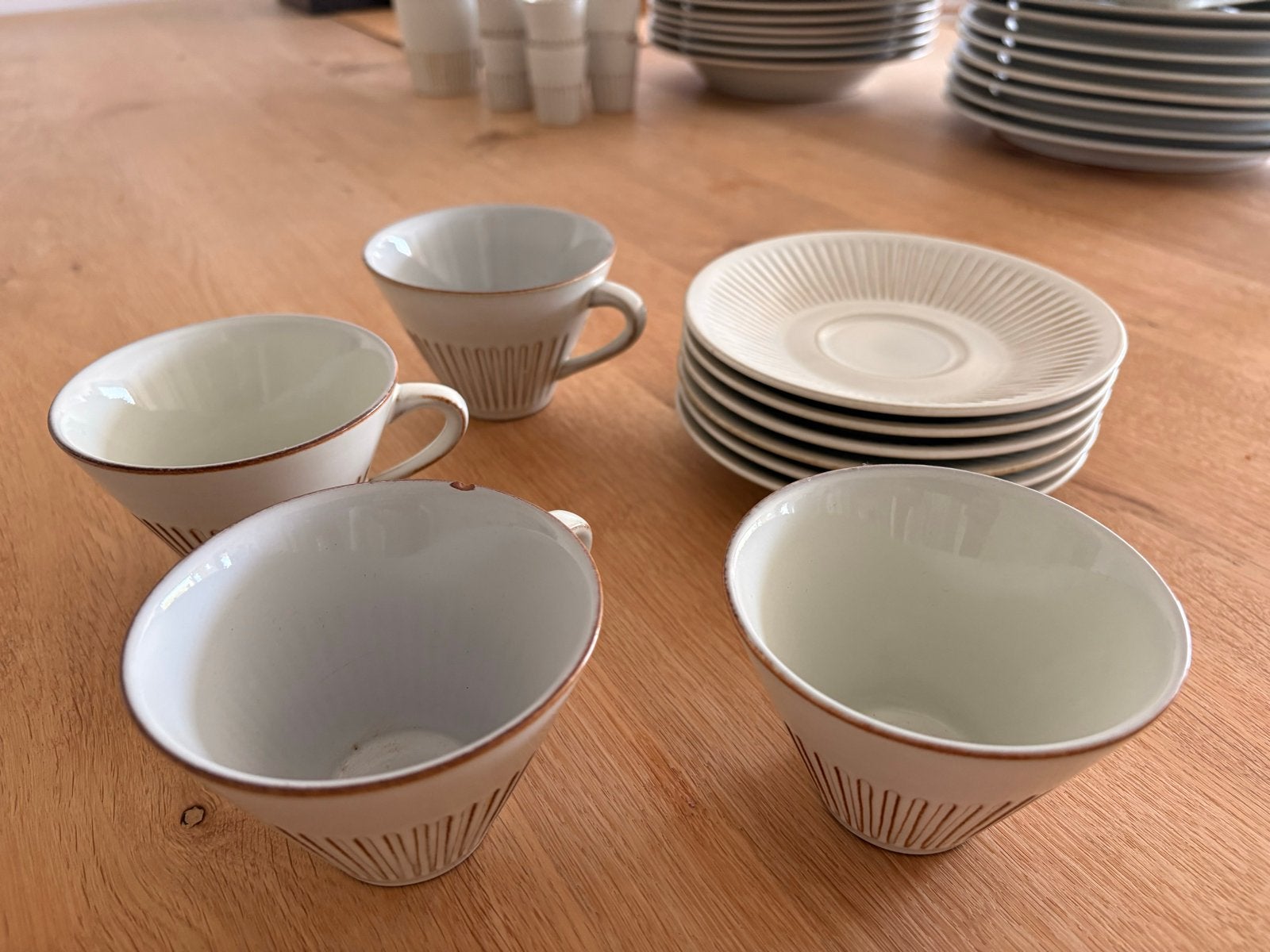 Fris Edam - ‘Cleopatra’ servies van creme beige, Ophalen, Gebruikt, Overige merken, Keramiek