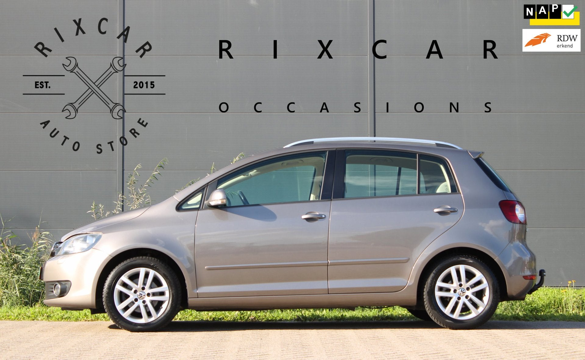 Volkswagen Golf Plus 1.2 TSI Highline Automaat Trekhaak Navi, Euro 5, Gebruikt, Beige, 4 cilinders