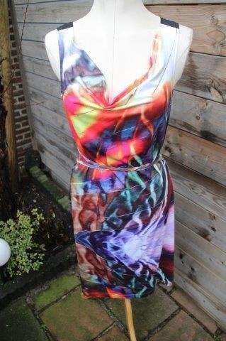 Jurk gekleurd St. Martin's mt M Vaste prijs AANBIEDING, Kleding | Dames, Jurken, Maat 38/40 (M), Overige kleuren, Ophalen of Verzenden