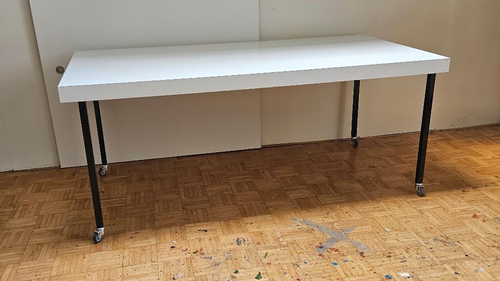 Werktafel op wieltjes, Doe-het-zelf en Verbouw, Ophalen, Zo goed als nieuw, 70 tot 120 cm