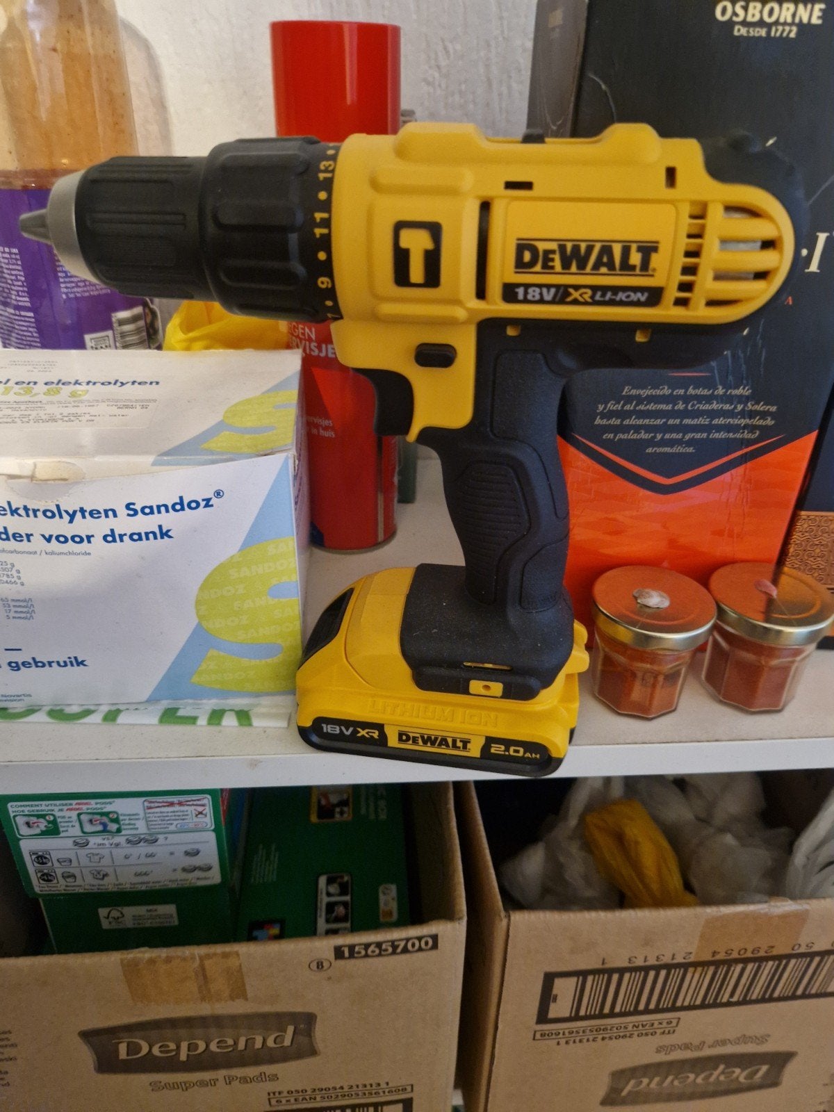 DeWalt 18V XR Li-Ion Boormachine met 2.0Ah Accu, 600 watt of meer, Variabele snelheid, Nieuw, Ophalen of Verzenden
