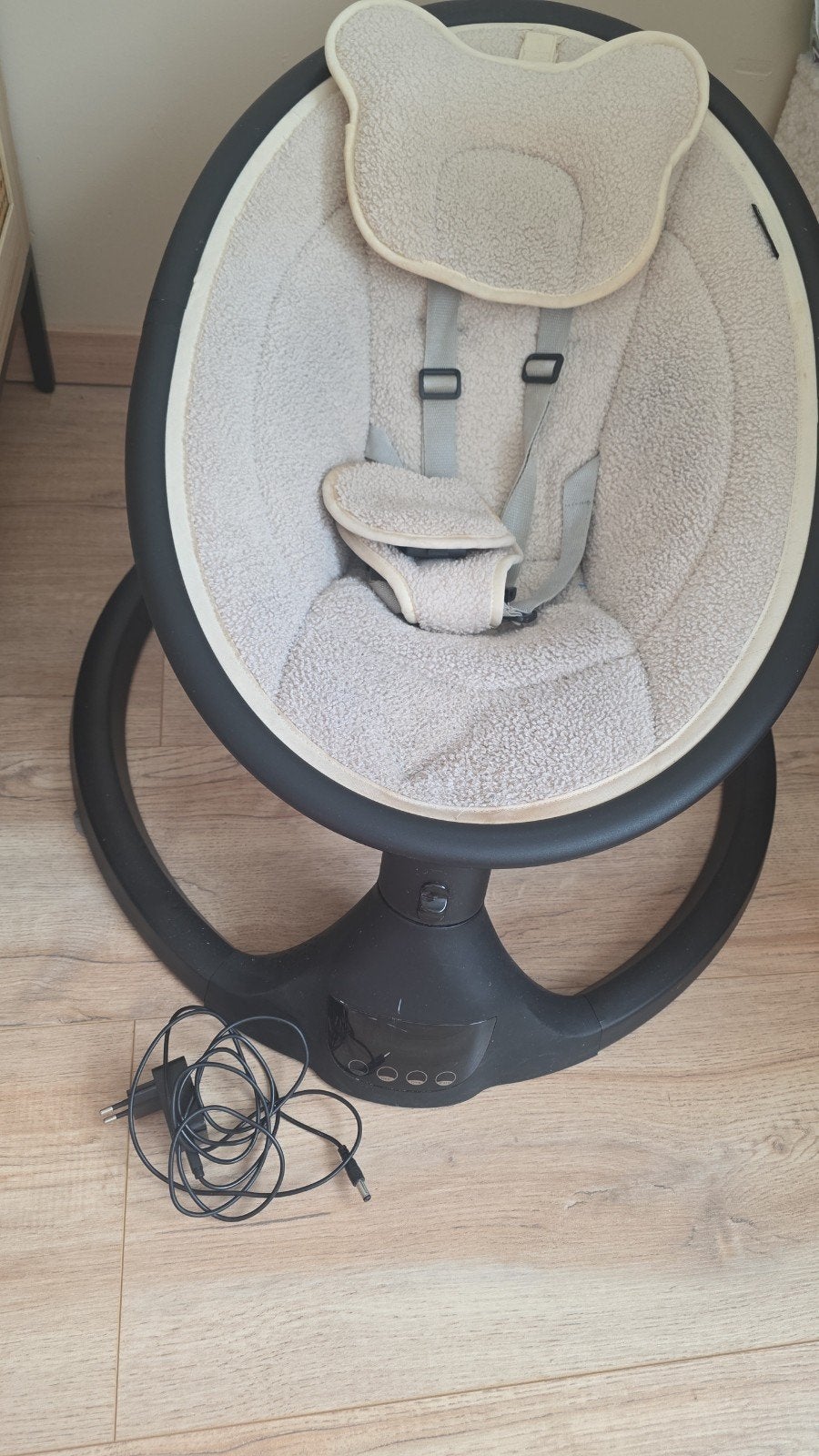 Baby schommelstoel met scherm, loopt soms vast, Ophalen of Verzenden, Gebruikt