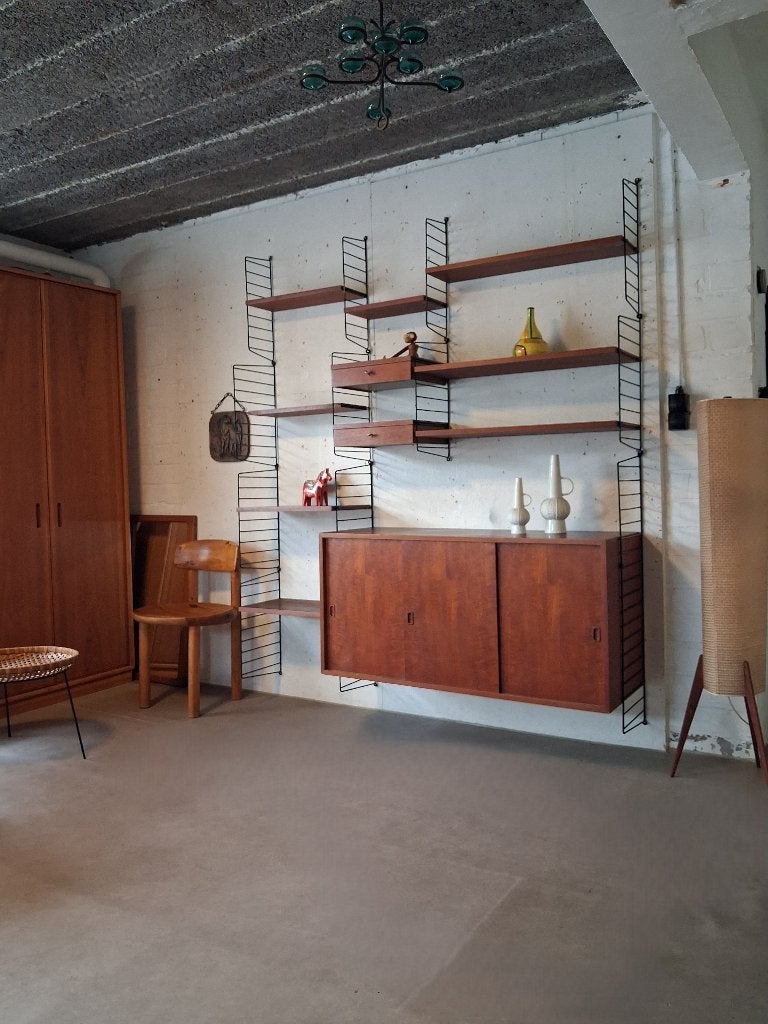 Nisse String teak wandmeubel met dressoir, retro jaren 60, Ophalen, Gebruikt, Met lade(s), 150 tot 200 cm