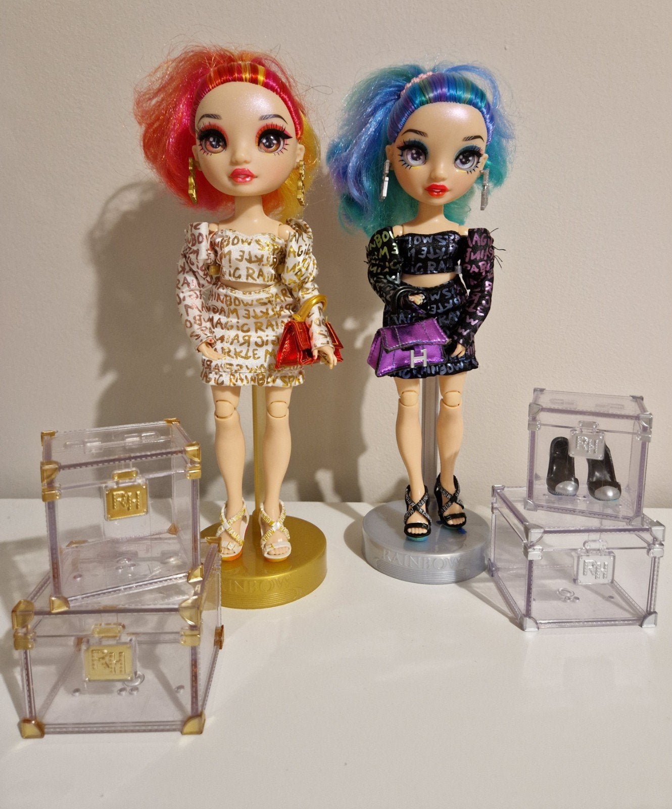 Twee Rainbow High poppen met accessoires, Ophalen, Zo goed als nieuw, Overige typen