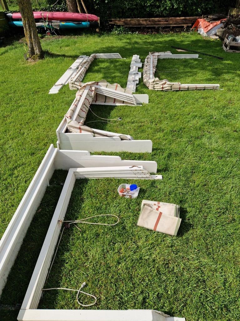 Gebruikte markiezen, 4 stuks (2x 120cm, 2x 247cm), Tuin en Terras, Zonneschermen, Gebruikt, Markies, Minder dan 150 cm, Minder dan 250 cm