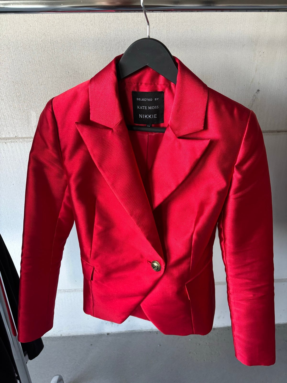 Nikkie rood glimmend colbert - Selected by Kate Moss, Ophalen of Verzenden, Maat 34 (XS) of kleiner, Rood, Jasje