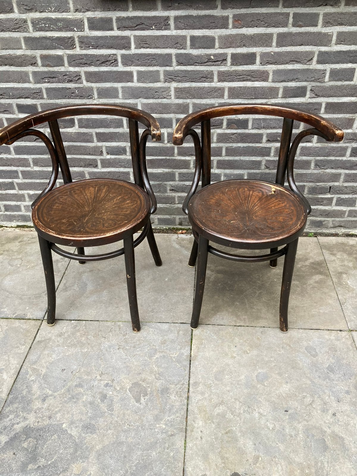 Antieke café stoelen thonet, Ophalen