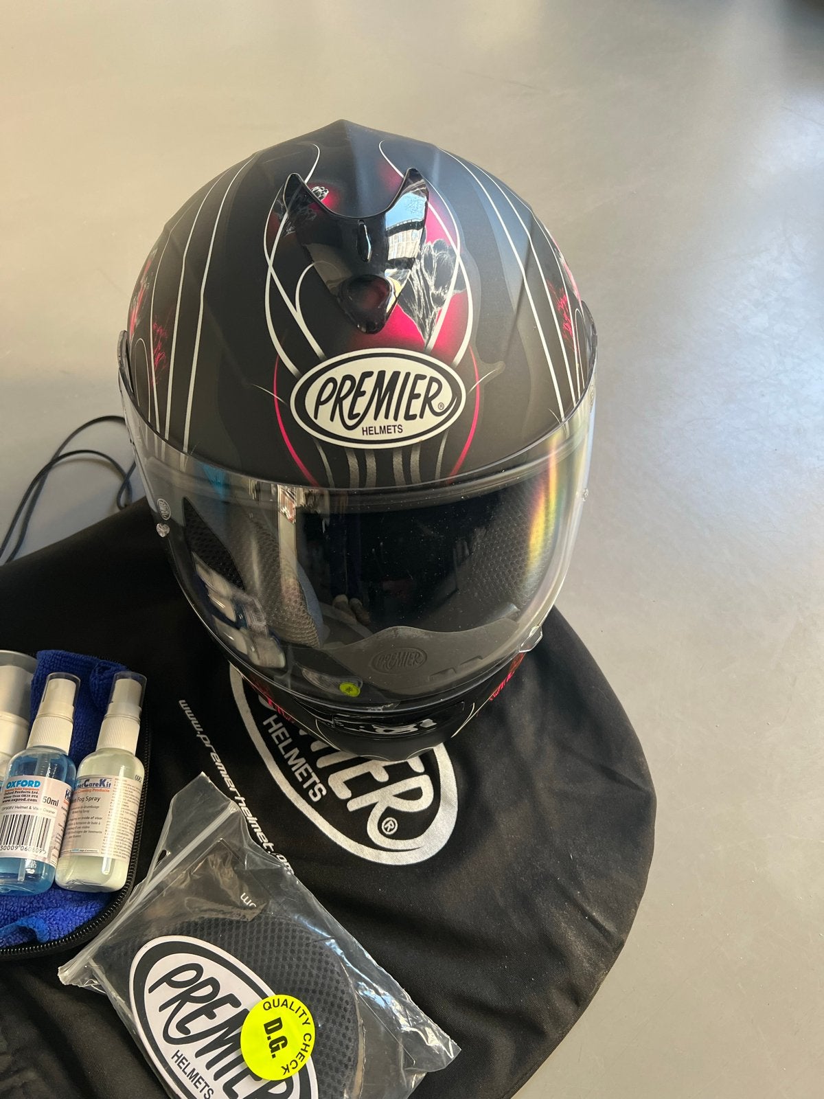 Premier Helmets Integraalhelm - Zwart/Roze - Maat S, Motoren, Integraalhelm, S, Dames, Tweedehands