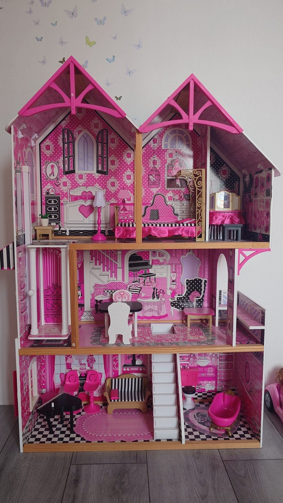 Barbiehuis poppenhuis, Ophalen, Poppenhuis