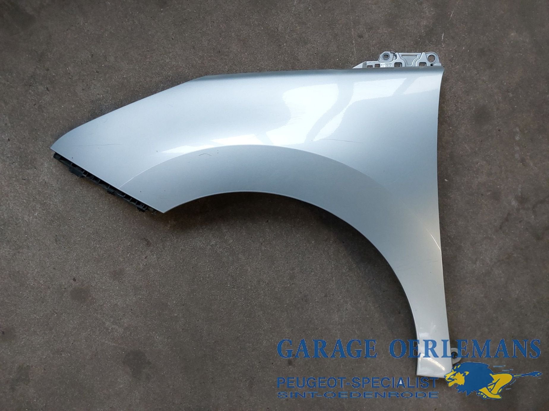 voorscherm links peugeot 5008 ezrc 2011, 9685904880, Auto-onderdelen, Gebruikt, -, -, ARN erkend
