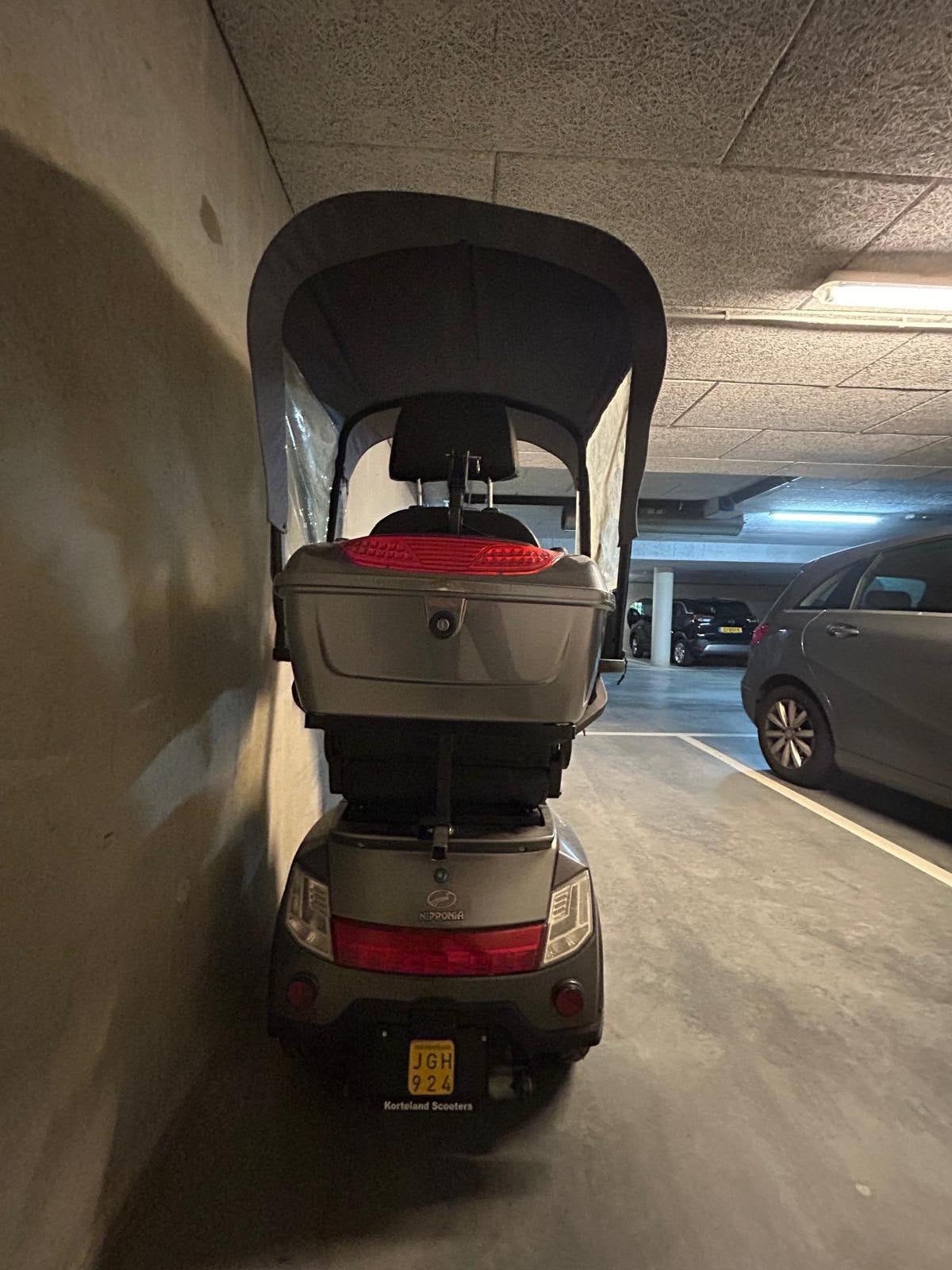 scootmobiel 2Fast Nipponia met extra accu en regenkap, Gebruikt, 16 km/u of meer, 46 km of meer, Ophalen