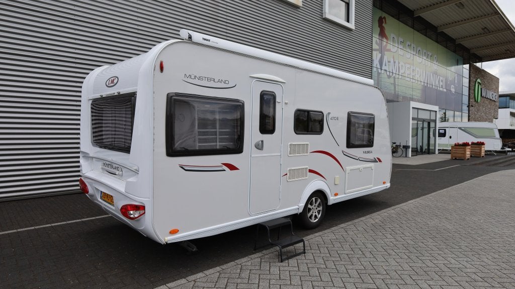 LMC Musica 470 E Dakluifel + Mover, Caravans en Kamperen, Caravans, Standaardzit, Bedrijf, 5 tot 6 meter, LMC en Münsterland