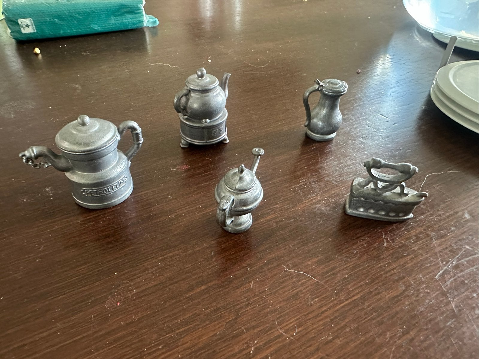 Set van 5 antieke tinnen miniaturen, Ophalen