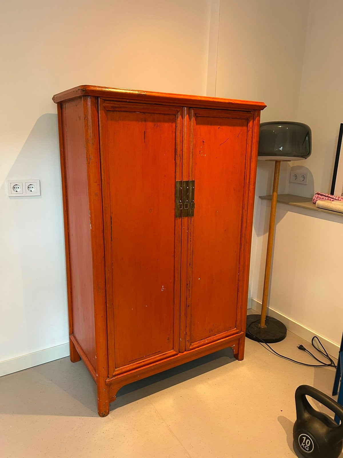 Chinese kast, Ophalen