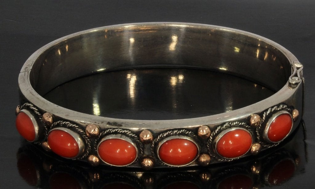 Bloedkoraal vintage slaven armband dame zilver fraai antiek, Ophalen of Verzenden, Zilver, Armband, Met edelsteen