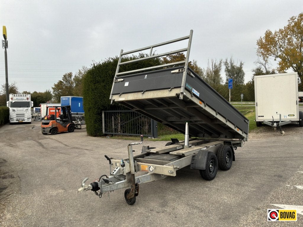 Hapert Kipper cobalt + 3500 kg paraboolvering, Auto diversen, Gebruikt