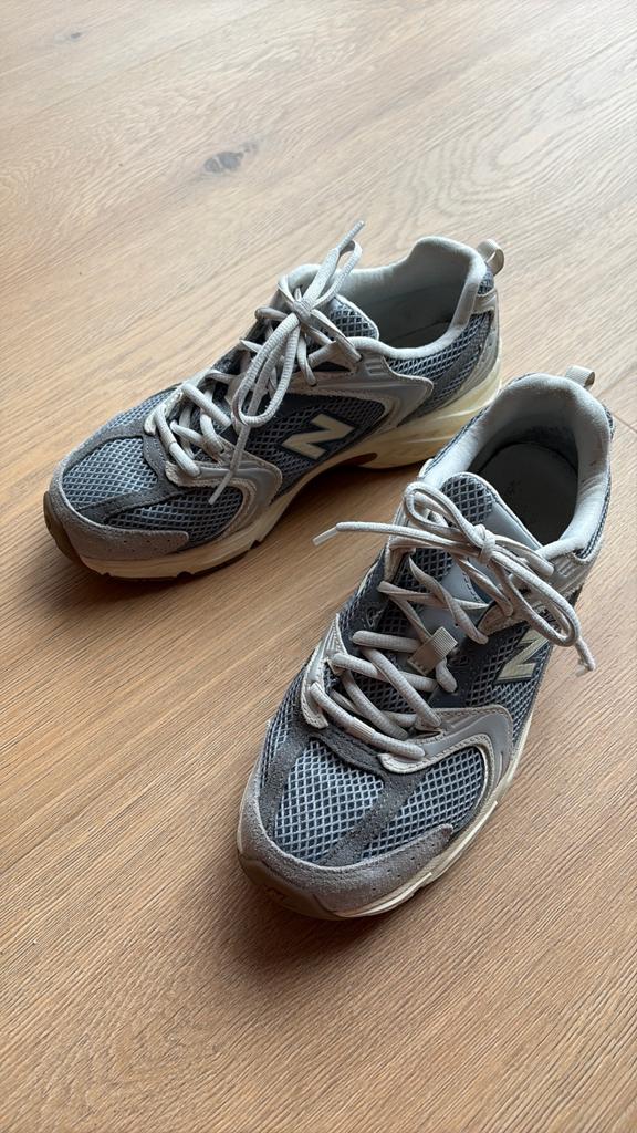 New balance 530 grijs / creme, Ophalen of Verzenden, Gebruikt, Hardloopschoenen, Overige merken