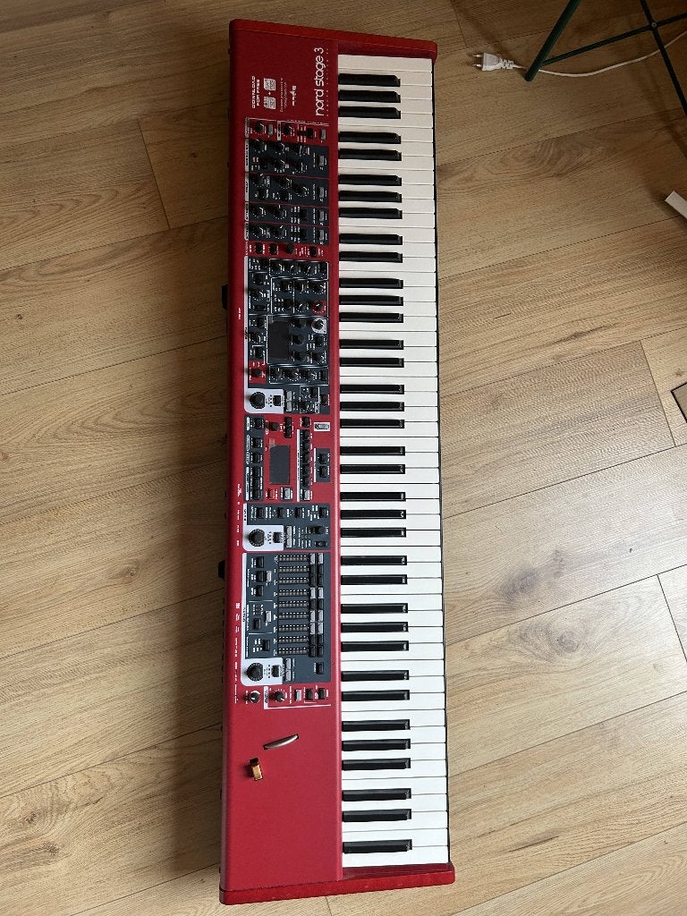 Nord Stage 3 88 — Gebruikt maar in goede staat, Gebruikt, 88 toetsen, Midi-aansluiting, Ophalen