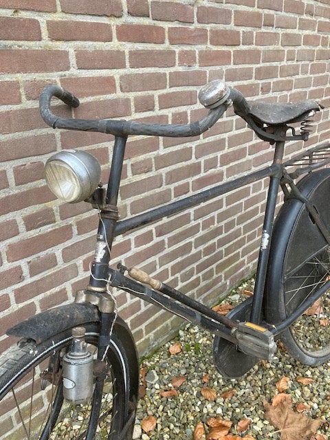 Vooroorlogse fiets, Ophalen