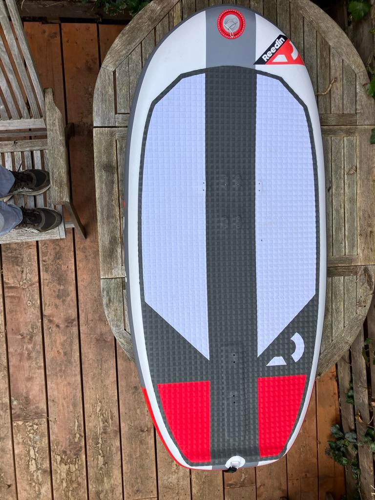 Reedin Wingboard - Zo goed als nieuw, Watersport en Boten, Wingsurfen, Ophalen, Zo goed als nieuw, Wingsurf-board