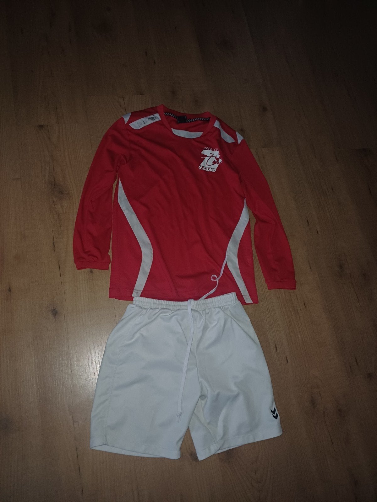 voetbalshirt,broek en sokken van sportclub 't Zand, Maat XS of kleiner, Ophalen of Verzenden, Gebruikt, Shirt