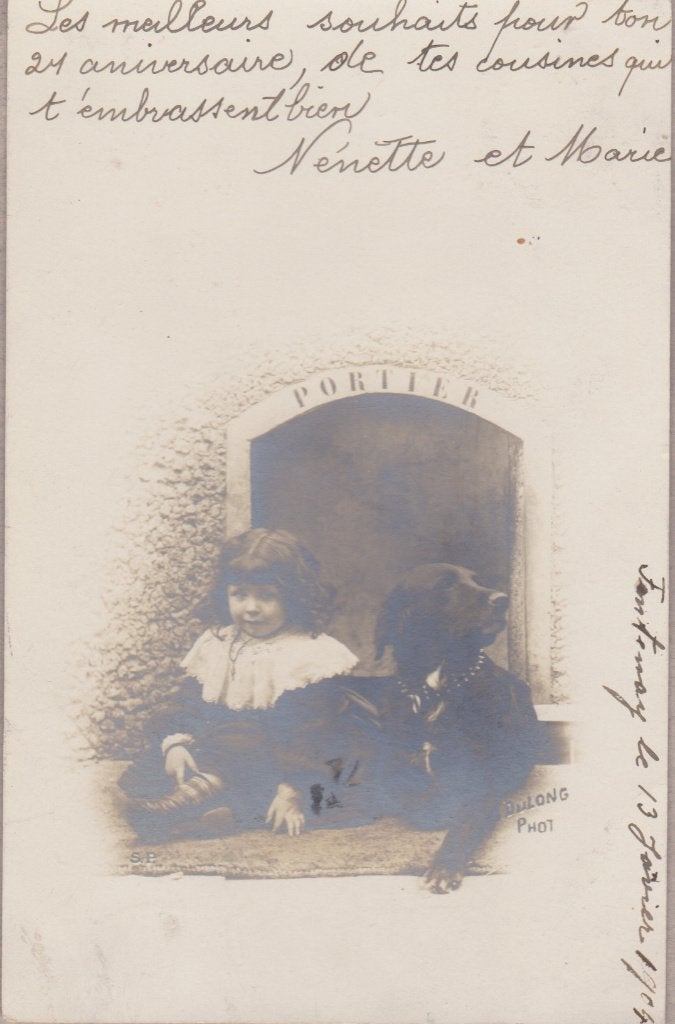 Meisje met grote Hond. Zeer oude AK.1903, Verzamelen, Ophalen of Verzenden, Voor 1920, Kinderen