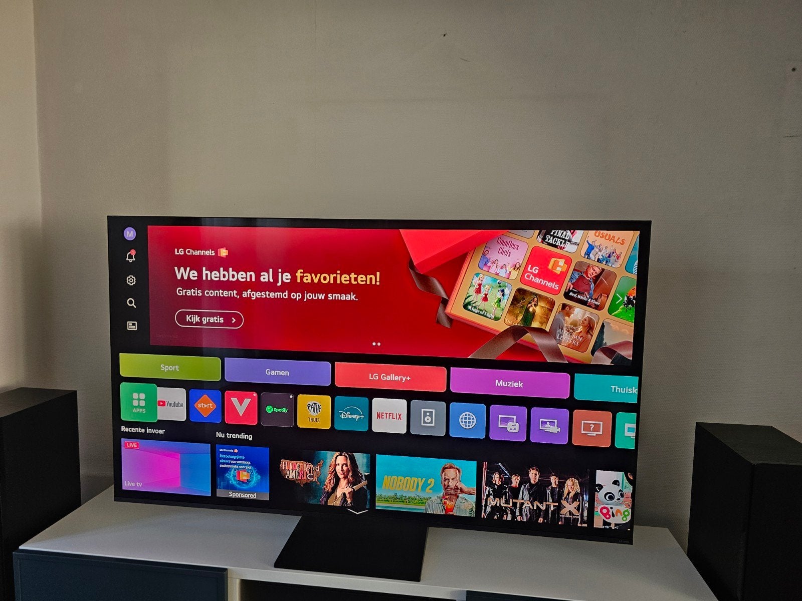 LG QNED93 EVO 65" Nieuw uit doos met nog 2 jaar garantie!, Ophalen, Nieuw, 120 Hz, 100 cm of meer