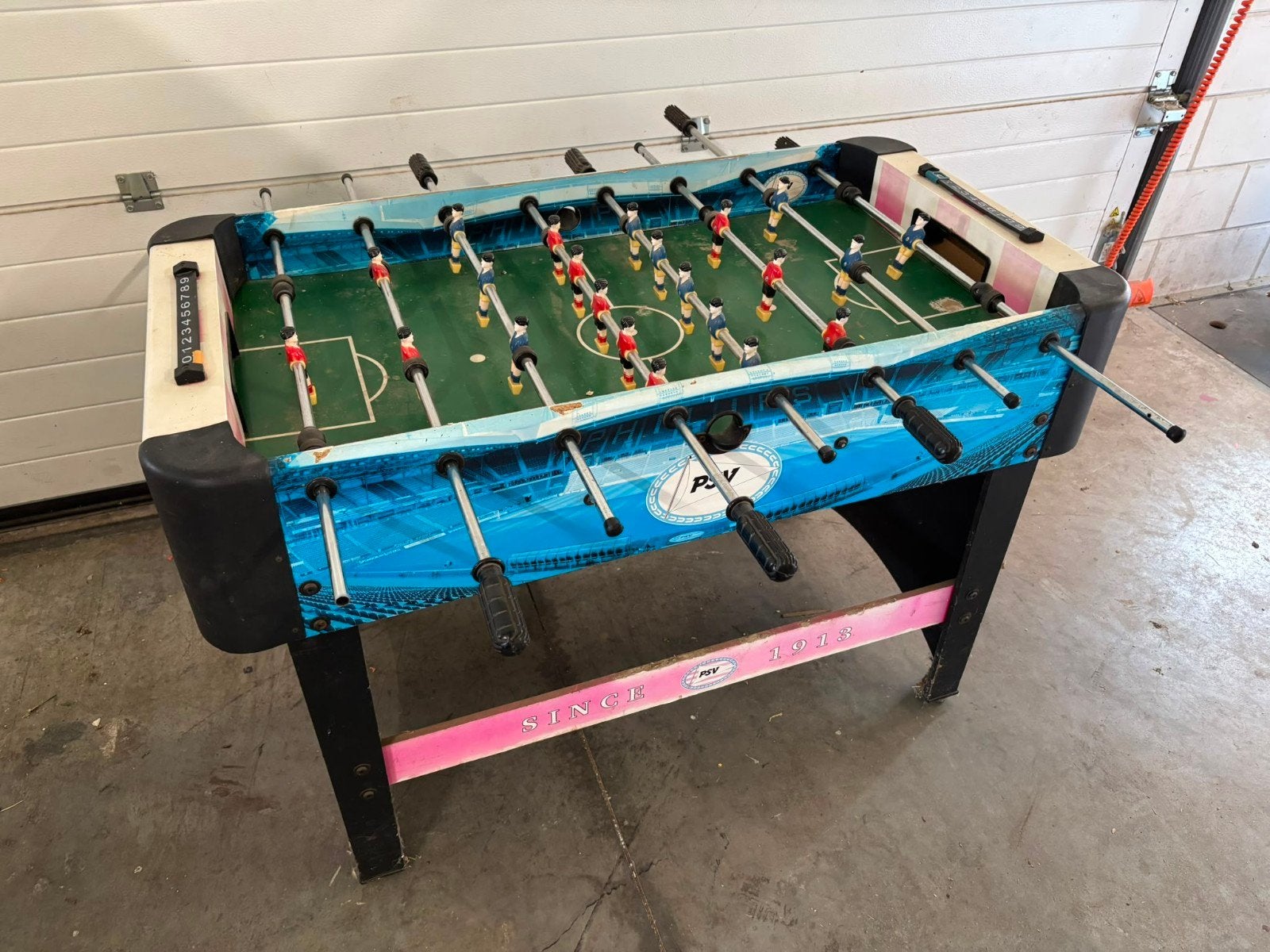 Psv voetbaltafel, Ophalen