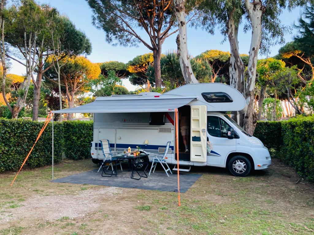 Dethleffs A5881 Familiecamper | 6 slaapplaatsen |Instapklaar, Caravans en Kamperen, Koelkast, Alkoof, Ringverwarming, Fiat
