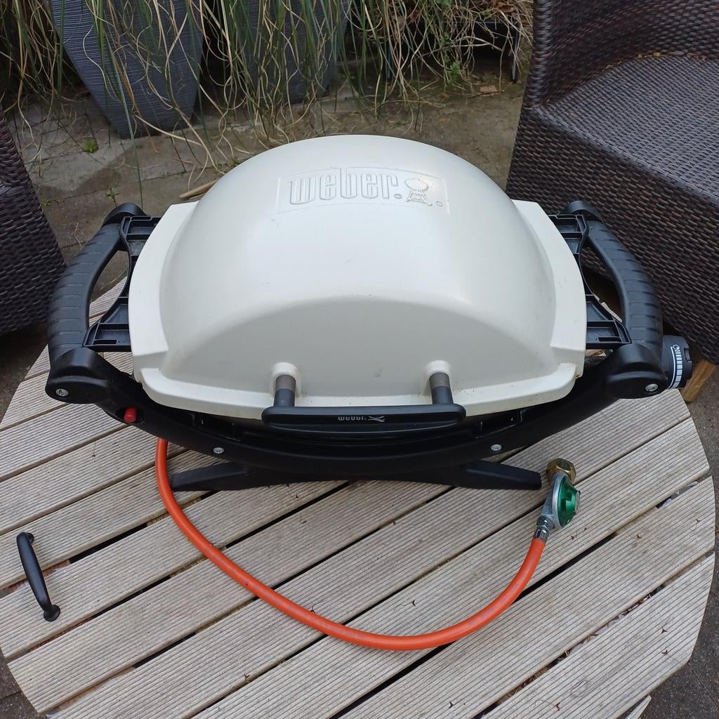 Weber gasBBQ Q100, Ophalen, Gebruikt, WEBER