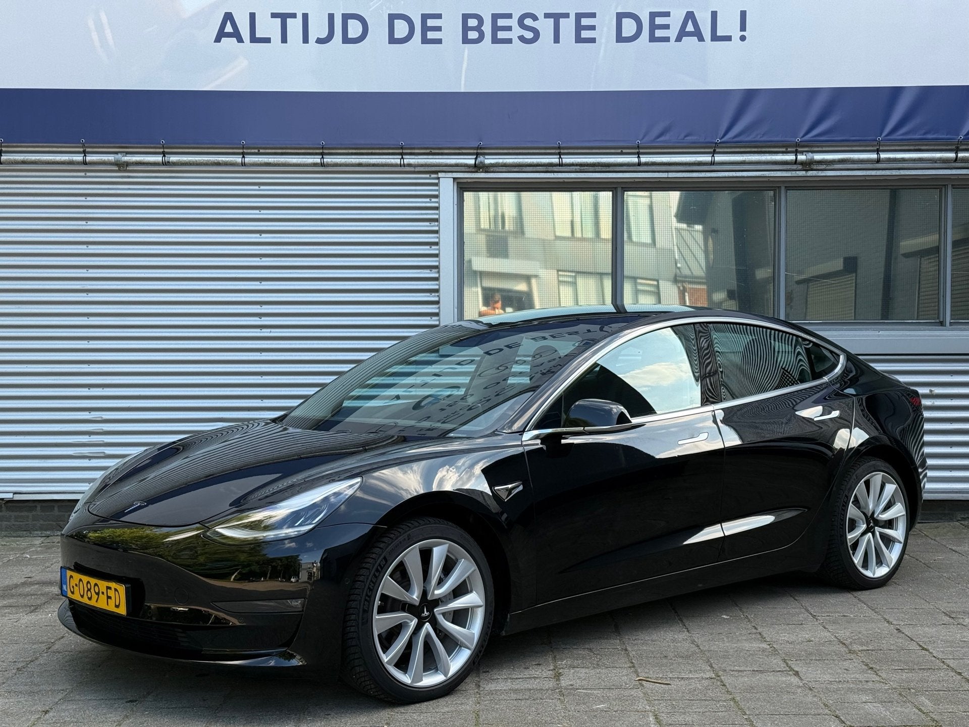 Tesla Model 3 Dual Long Range AWD 75 kWh l Pano l Leder l Ca, Auto's, Automaat, Zwart, 84 €/maand, Stoelverwarming