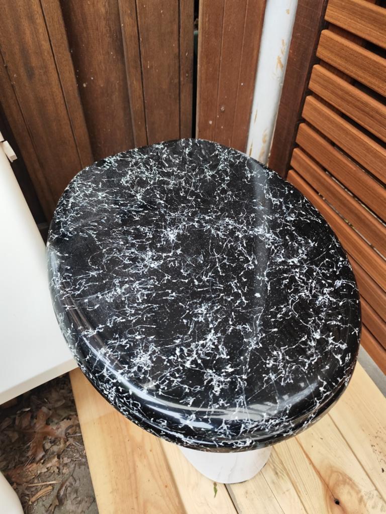 Zwart marmerlook wc-bril, Ophalen, Toilet