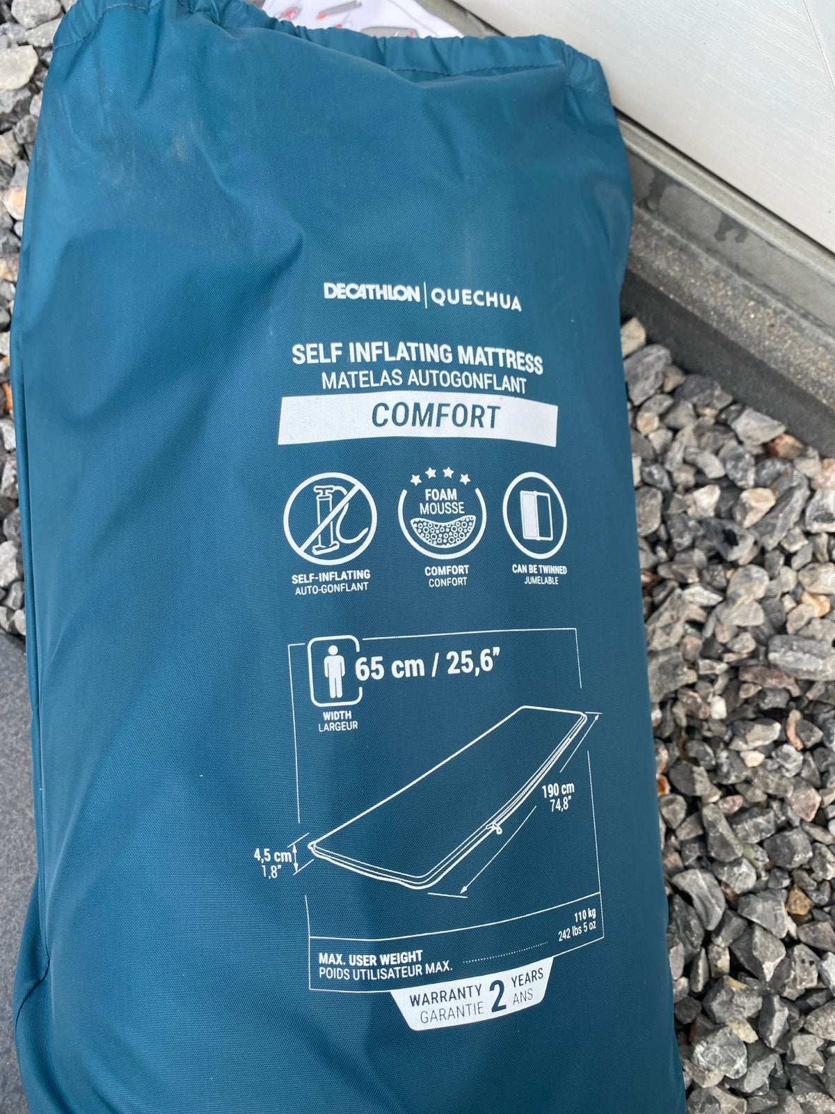 Quechua zelfopblaasbaar slaapmatje - Comfort 1 persoon, Ophalen of Verzenden, Ingebouwde pomp, Zo goed als nieuw, 1-persoons