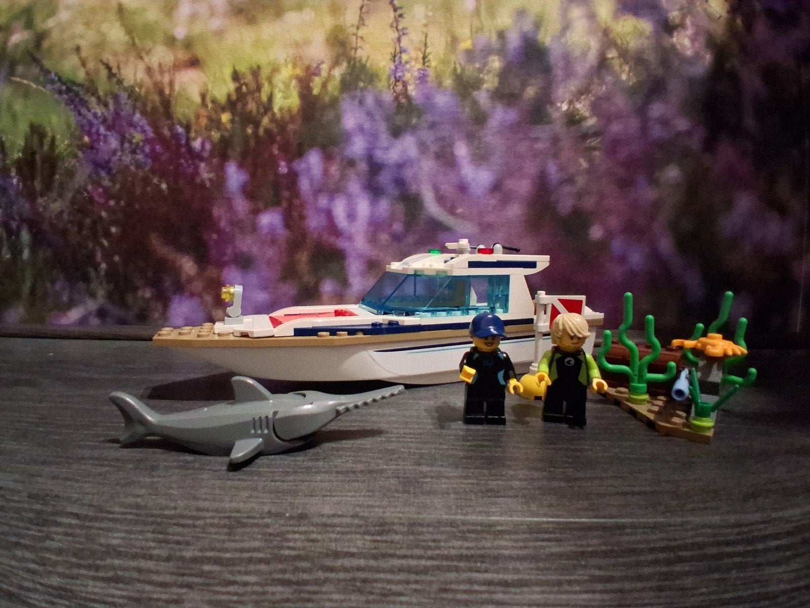 LEGO City Duikjacht (60221) met duikers en zaagvis, Ophalen of Verzenden, Zo goed als nieuw