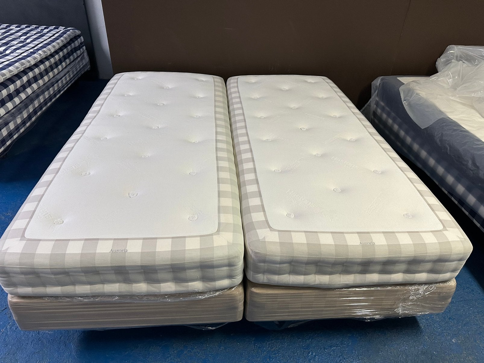 Hästens Boxspring Auroria 180x210 cm – met Enorme Korting, Beige, Tweepersoons, Ophalen of Verzenden, Zo goed als nieuw