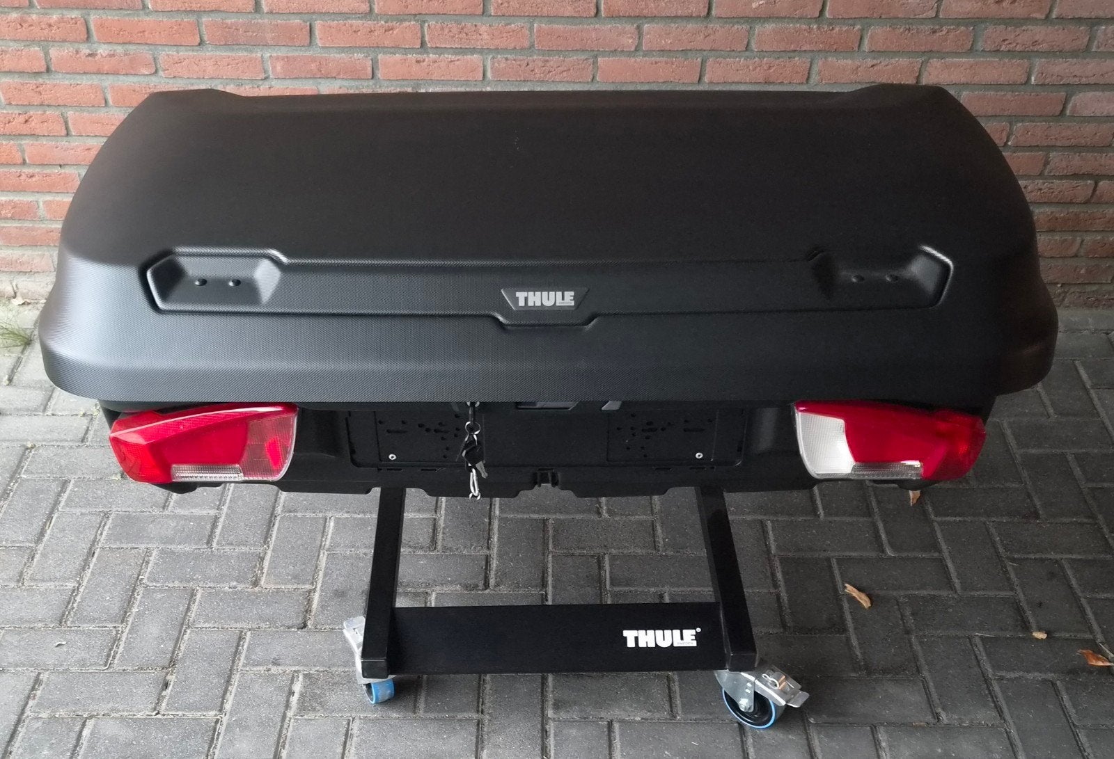 HUUR MIJ; Thule Arcos M (300L) trekhaakbox, Auto diversen, Dakkoffers, Ophalen, Nieuw