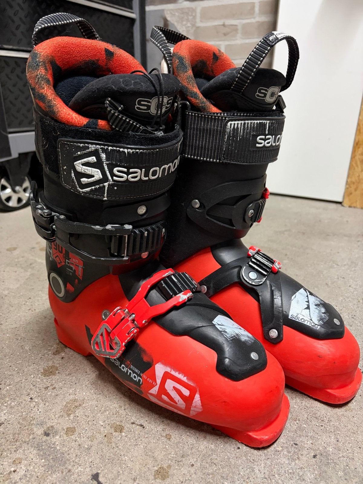 Salomon Ghost FS90 skischoenen maat 29.5 (schoenmaat 45), Gebruikt, Schoenen, Skiën, Salomon