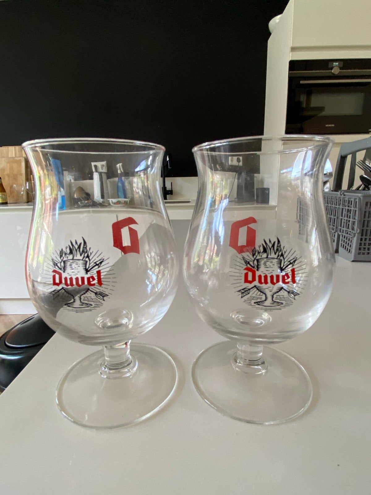 2 Duvel glazen - geheel gaaf, Ophalen, Zo goed als nieuw, Glas, Overige merken