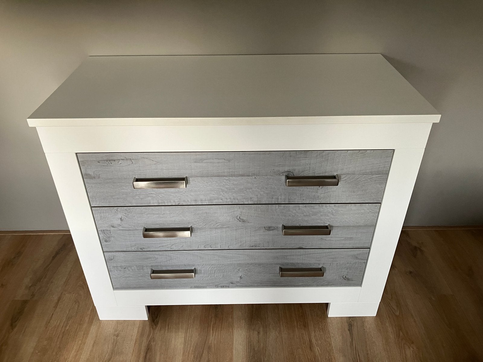 Commode en ledikant Lucca wit, Ophalen, Gebruikt, Jongetje of Meisje