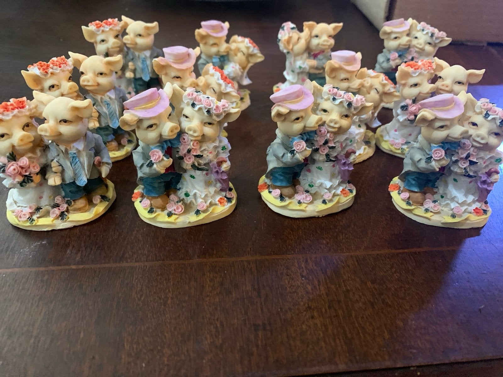 Set van 12 varkensbruidspaar beeldjes, Ophalen of Verzenden, Zo goed als nieuw, Boerderijdier, Beeldje of Figuurtje