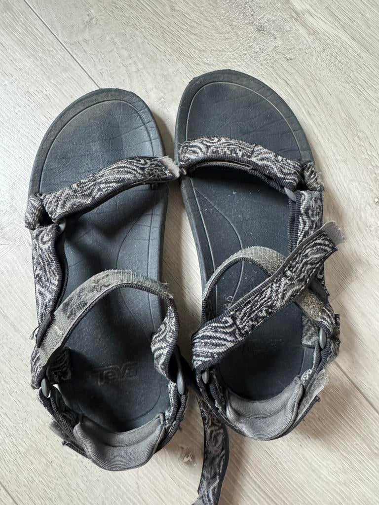 Teva sandalen maat 37, Ophalen of Verzenden, Gebruikt, Jongen of Meisje, Overige typen