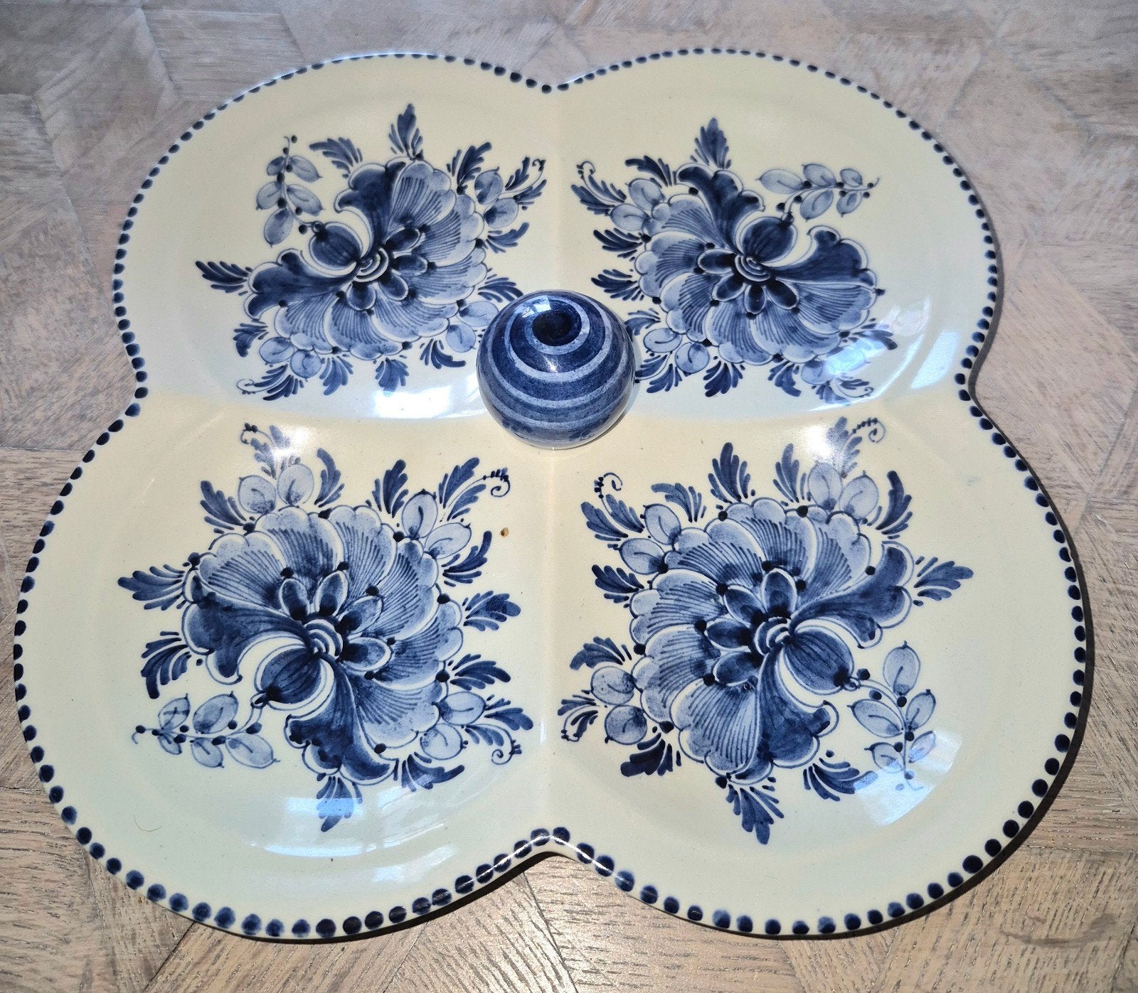 Antieke Delfts Blauw Cloverblad Schaal met Handvat, Ophalen of Verzenden