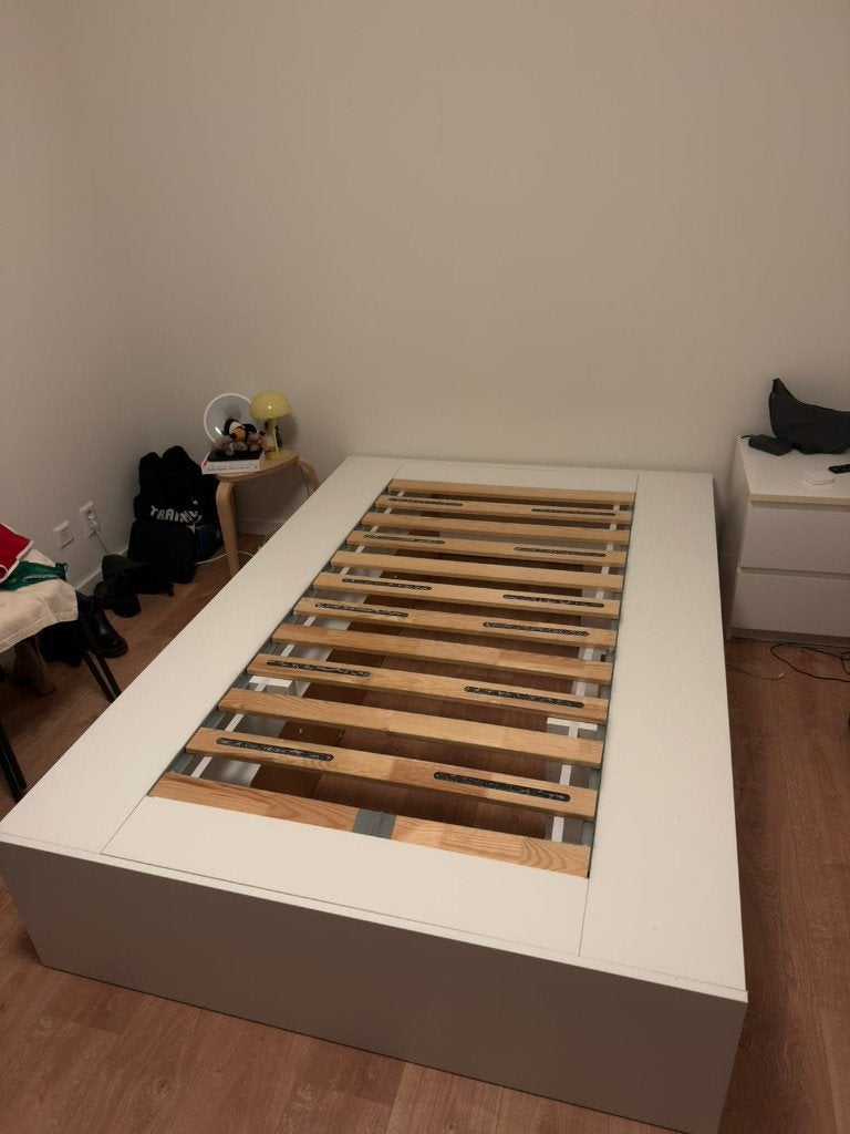 Ikea Platsa bedframe 140x200 cm met opbergruimte, Ophalen, Gebruikt, Wit, 140 cm