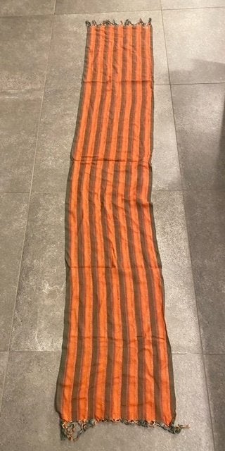 Oranje foulard met bruine strepen, Ophalen of Verzenden, Zo goed als nieuw, Sjaal