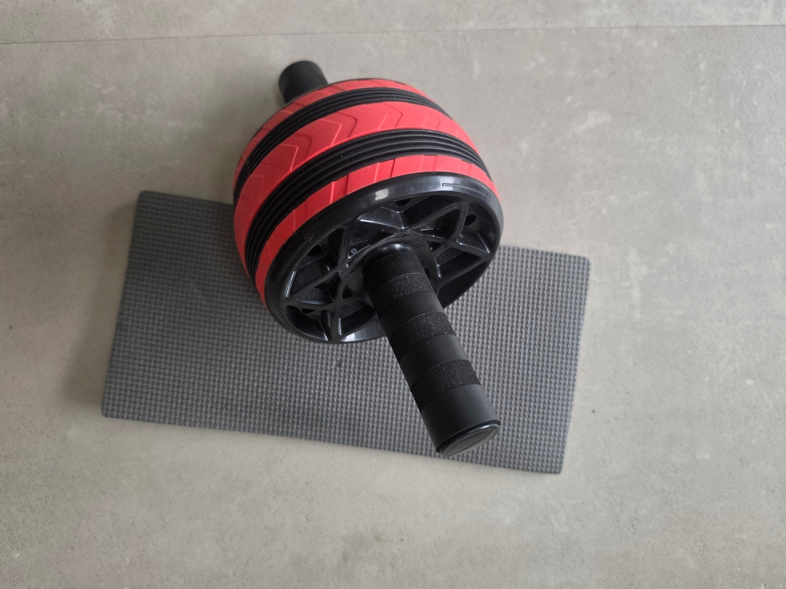 Buikspierwiel voor effectieve core training, Sport en Fitness, Fitnessmaterialen, Ophalen of Verzenden, Gebruikt, Buik, Buikspierwiel