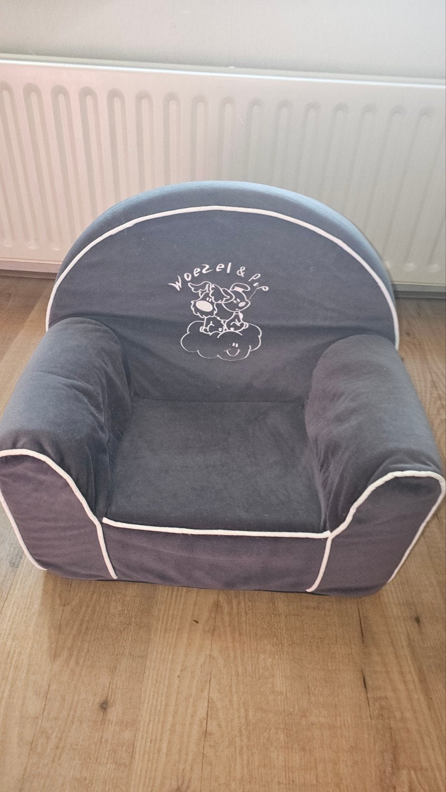 Woezel & Pip kinderstoel - Grijs, Kinderen en Baby's, Ophalen, Gebruikt, Stoel