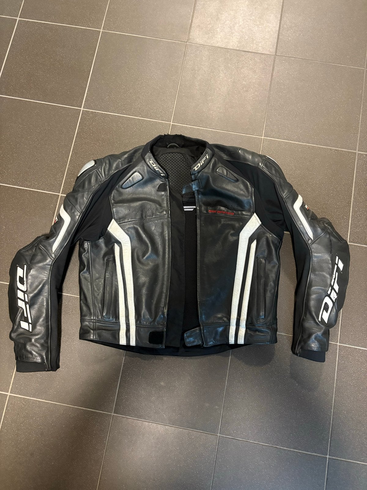 Difi leren motorjas  en broek maat 58, Ophalen, Tweedehands, Heren, Jas | leer